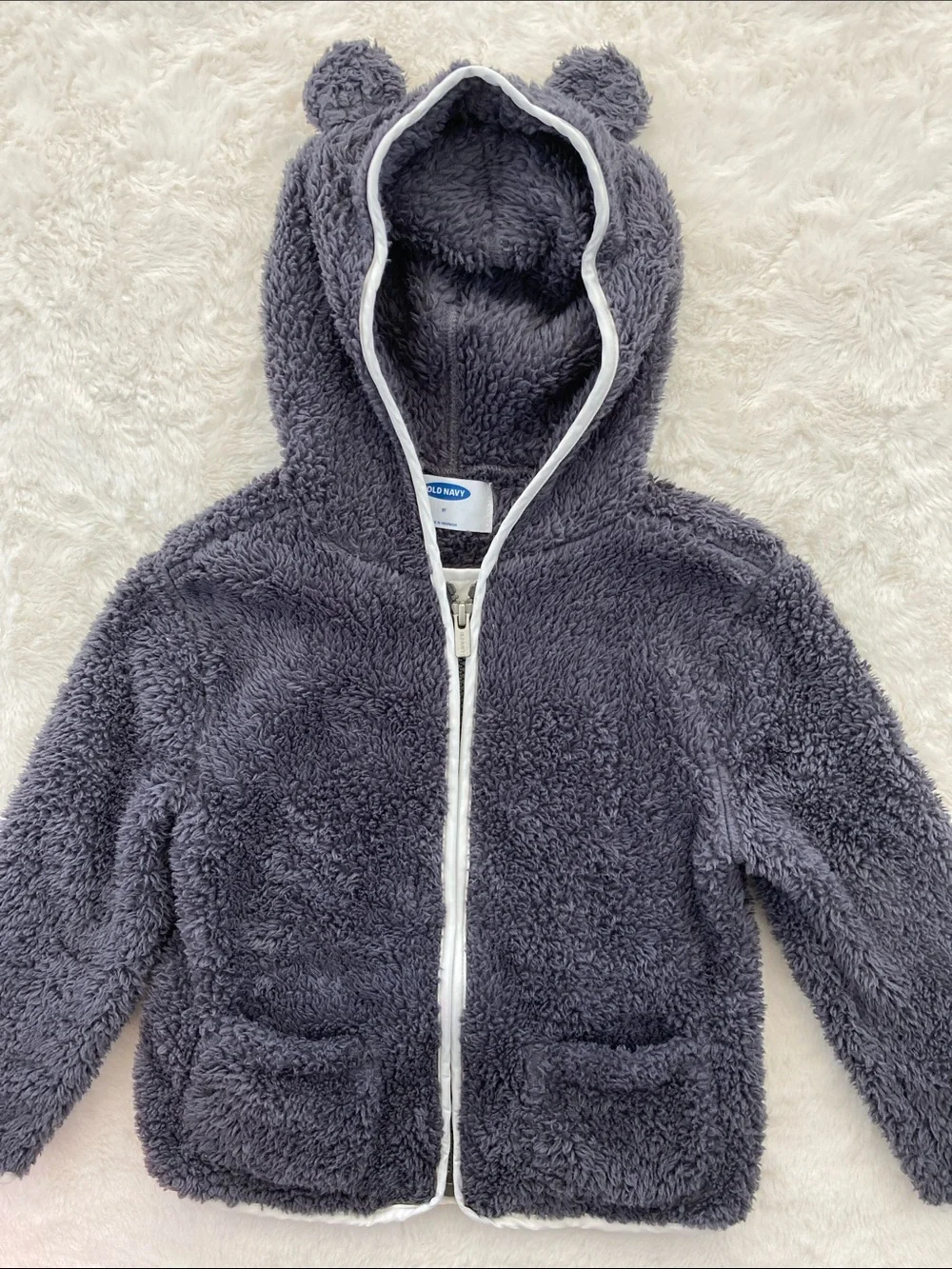 SALE! 50% Off Kids Old Navy Gray Teddy Jacket with white Trim Size 5T